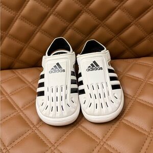 Adidas Closed Toe Water Shoe Sandal Toddler Size 8